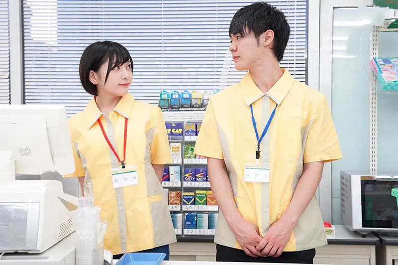 Bí mật "đi ngoài" ông xã khi đi làm thêm ở cửa hàng tiện lợi